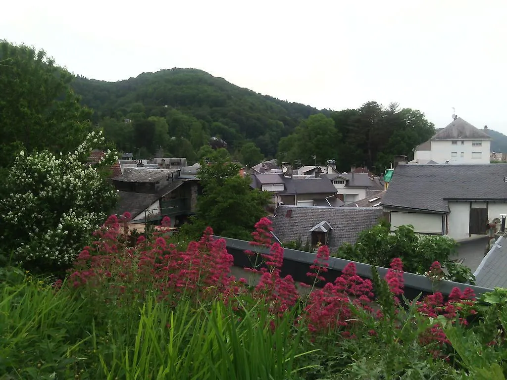 Bed & Breakfast Au Chat Ronfleur Bagneres-de-Bigorre